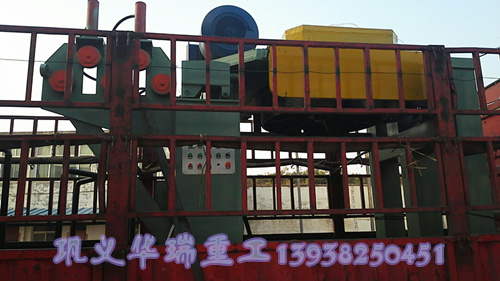 1000型倒立式拉絲機發(fā)貨4